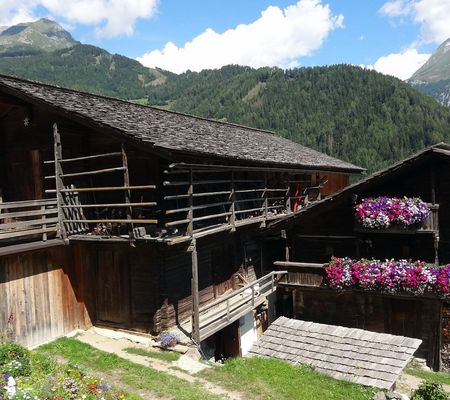 Kirche St. Nikolaus - Matrei in Osttirol - Ausflugsziele und Sehenswürdigkeit