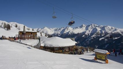 Panoramarestaurant Gadein auf 2.100 Meter - Hütte mit Platz für 550 Personen