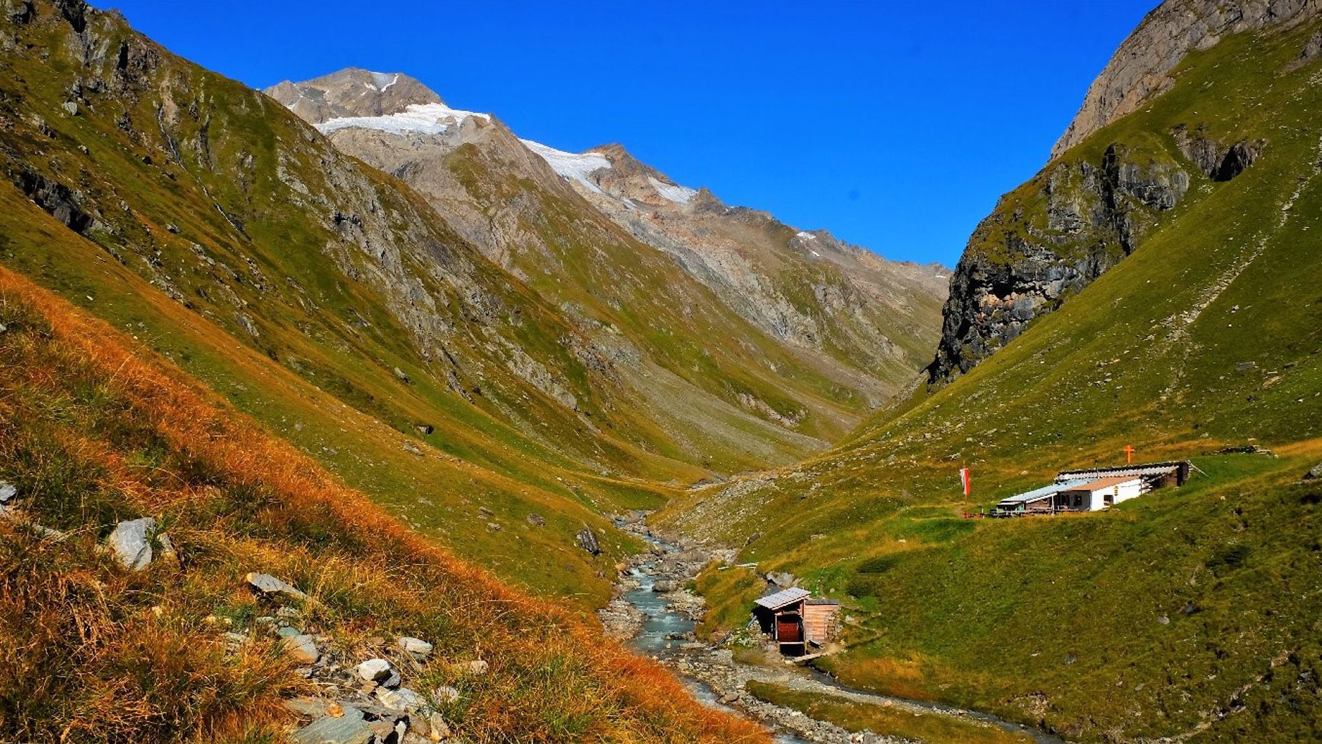 Clarahütte (2.038m) | Schutzhütte in Prägraten am Großvenediger