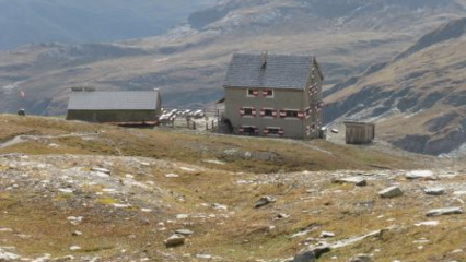 Salmhütte auf 2.644 Meter mit Übernachtungsmöglichkeiten