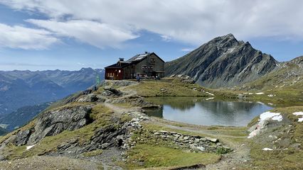 Sudetendeutsche Hütte auf 2.650 Meter - Schutzhütte in Matrei Osttirol 