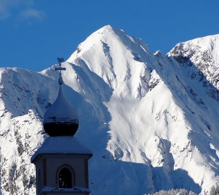 Kirchturm in Prägraten a.G. | OsttirolerLand.com