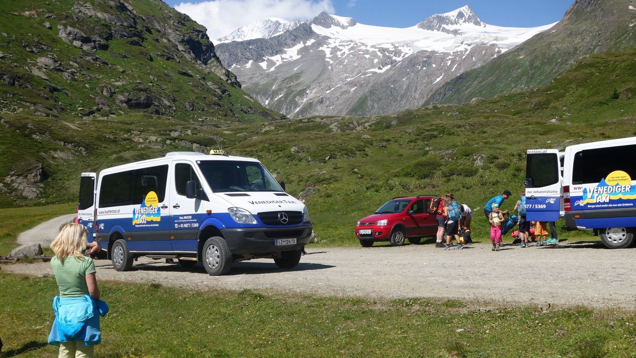 Taxi & Shuttleservice Osttirol- Per Allrad weit hinauf