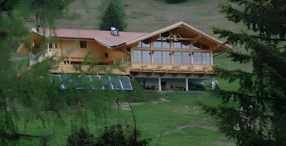 Meckis Panoramastuben 1.850m Panorama Alm & Skihütte | Bild: meckisalm.at