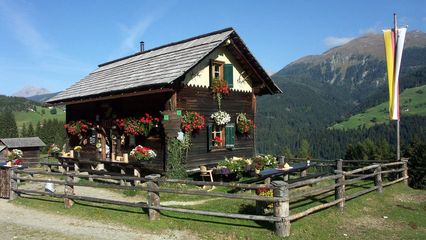 Steineckenalm Jausenstation - Liesing Lesachtal