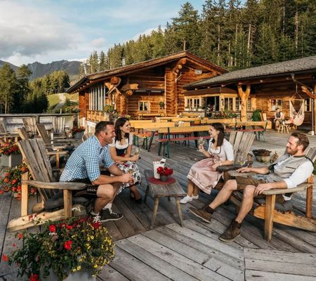 Roat’z Bodn Genusshitte (1.880m) im Großglockner Resort Kals Matrei - Foto: Gerda Presslaber