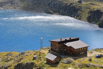 Wangenitzsee Hütte direkt am Wangenitzsee | © wangenitzseehuette.at