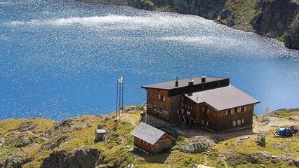 Wangenitzsee Hütte auf 2.508 Meter - Übernachtungsmöglichkeiten