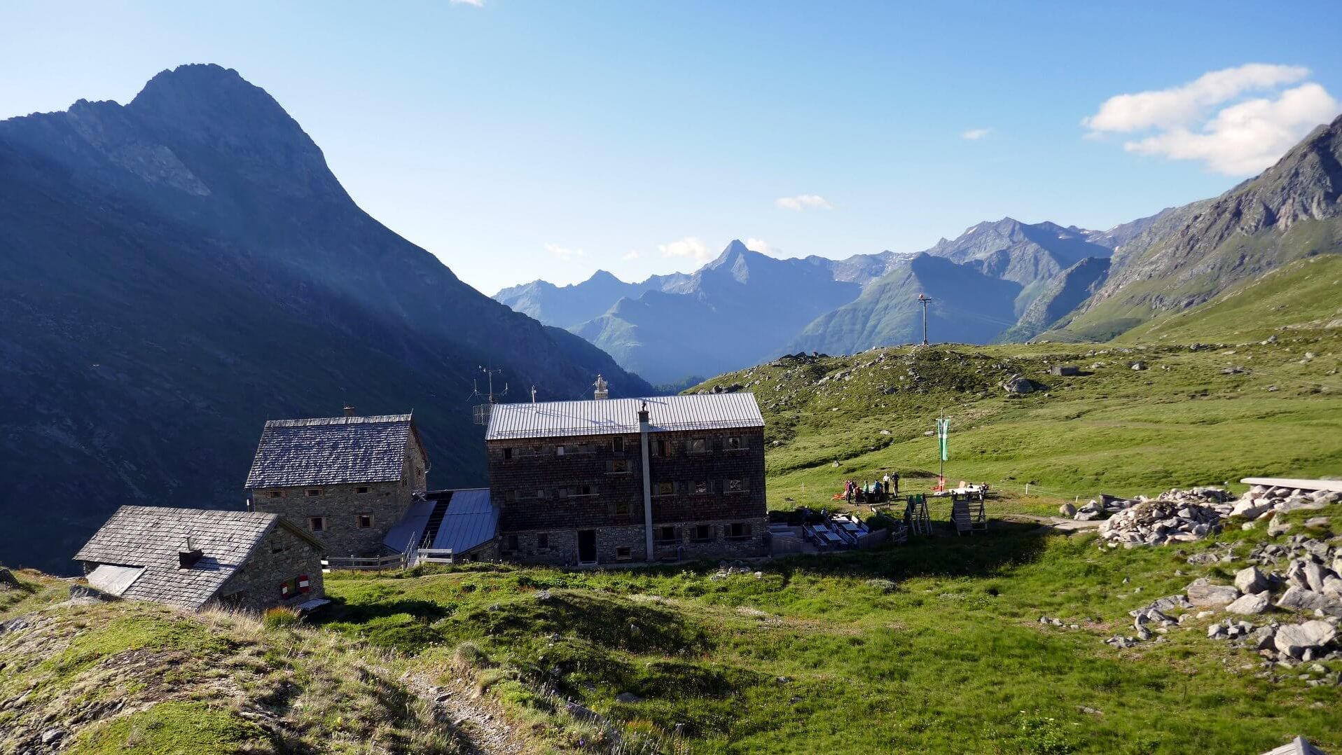 Essener-Rostocker-Hütte (2.208m) - Schutzhütte in Prägraten am Großvenediger