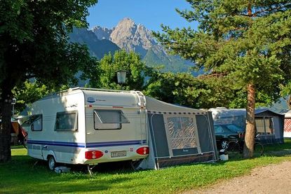 Camping Falken in Lienz | Falkennest Comfort & Wellnes