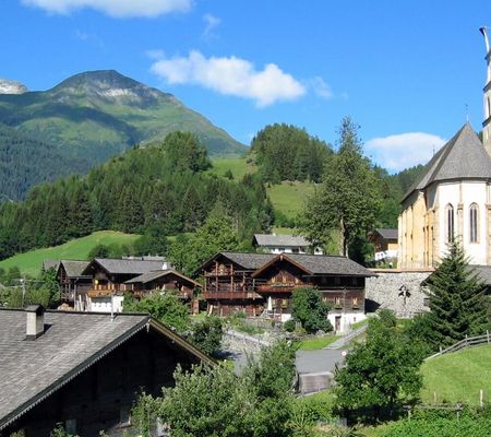 Die Wallfahrtskirche Maria Schnee in Obermauern 