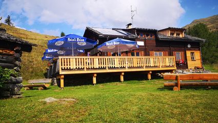 Winklerner Alm auf 1.905 Meter - Bewirtschaftete Berghütte mit Übernachtungsmöglichkeiten