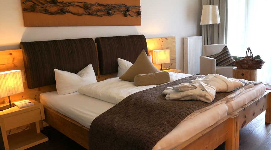 Hotel Zedern Klang im Defereggental Osttirol - Zimmer - Foto: zedern-klang.com