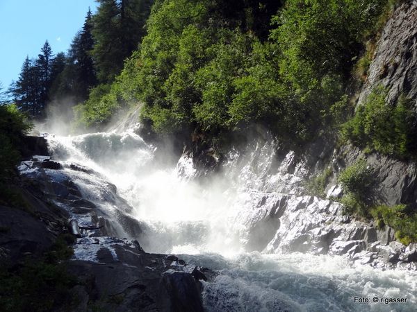 Wasserschaupfad Umbalfälle  am Talabschluss des Virgental