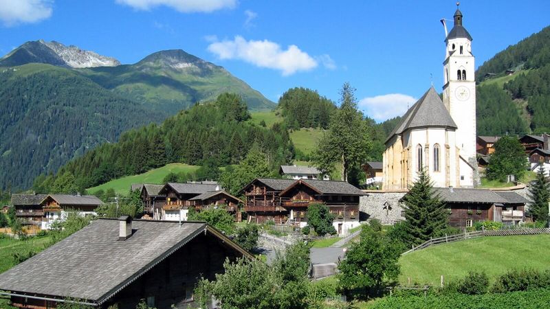 Wallfahrtskirche Maria Schnee - Obermauern / Virgen