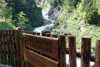 Das Almgasthaus Islitzeralm -  Hier beginnt der Wasserschaupfad Umballfälle