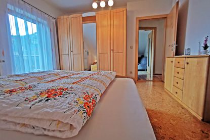 Oberbacherhof - Ferienwohnung Himmelschlüssel mit Schlafzimmer in Matrei Osttirol