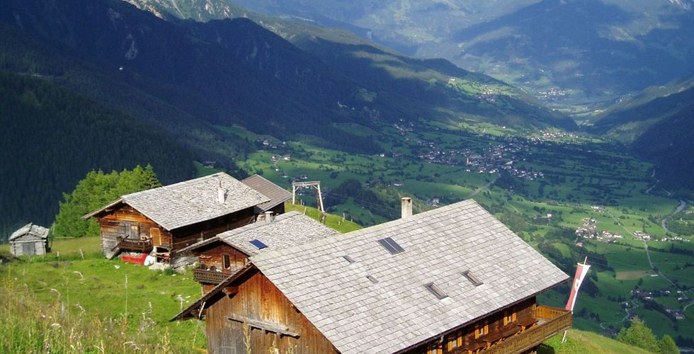 Die gemütliche Bergeralm mit wunderschöner Aussicht auf Virgen in Osttirol.