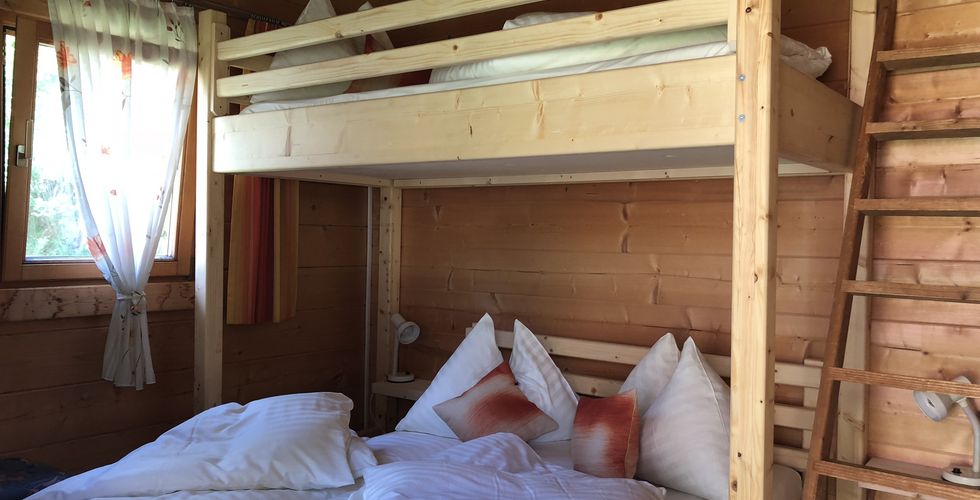 Gästehaus Schlossnerhof - Stockbett im Ferien-Blockhaus Klein-Venediger für 2-5 Personen in Virgen in Osttirol