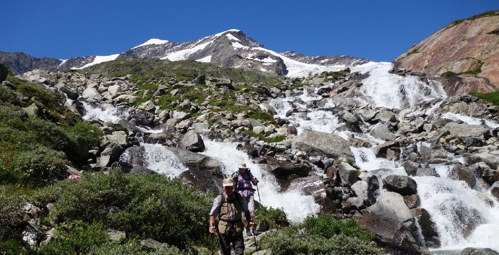 Essener- und Rostocker Hütte 2.208m | Idealer Ausgangspunkt für Touren Osttirol