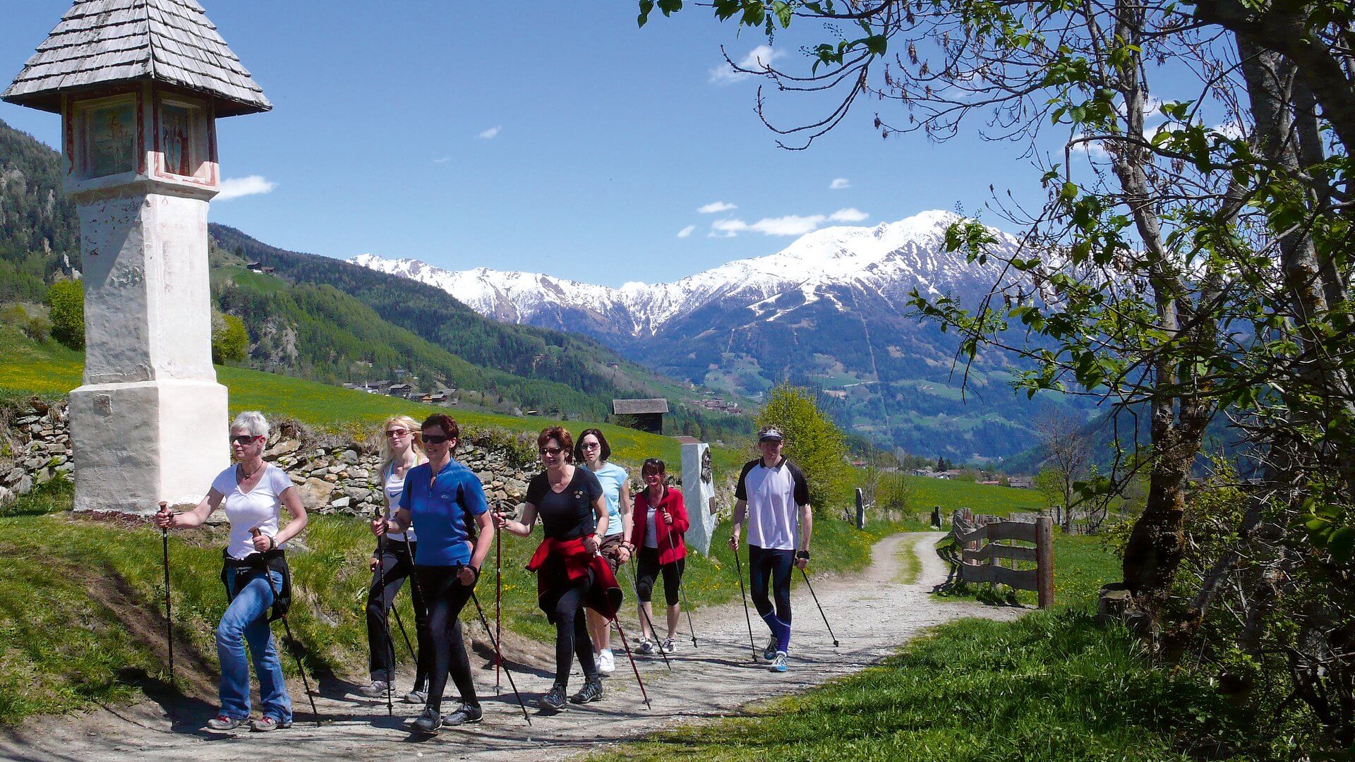 Nordic Walking in Osttirol Arena in Virgen | Foto: Profer & Partner